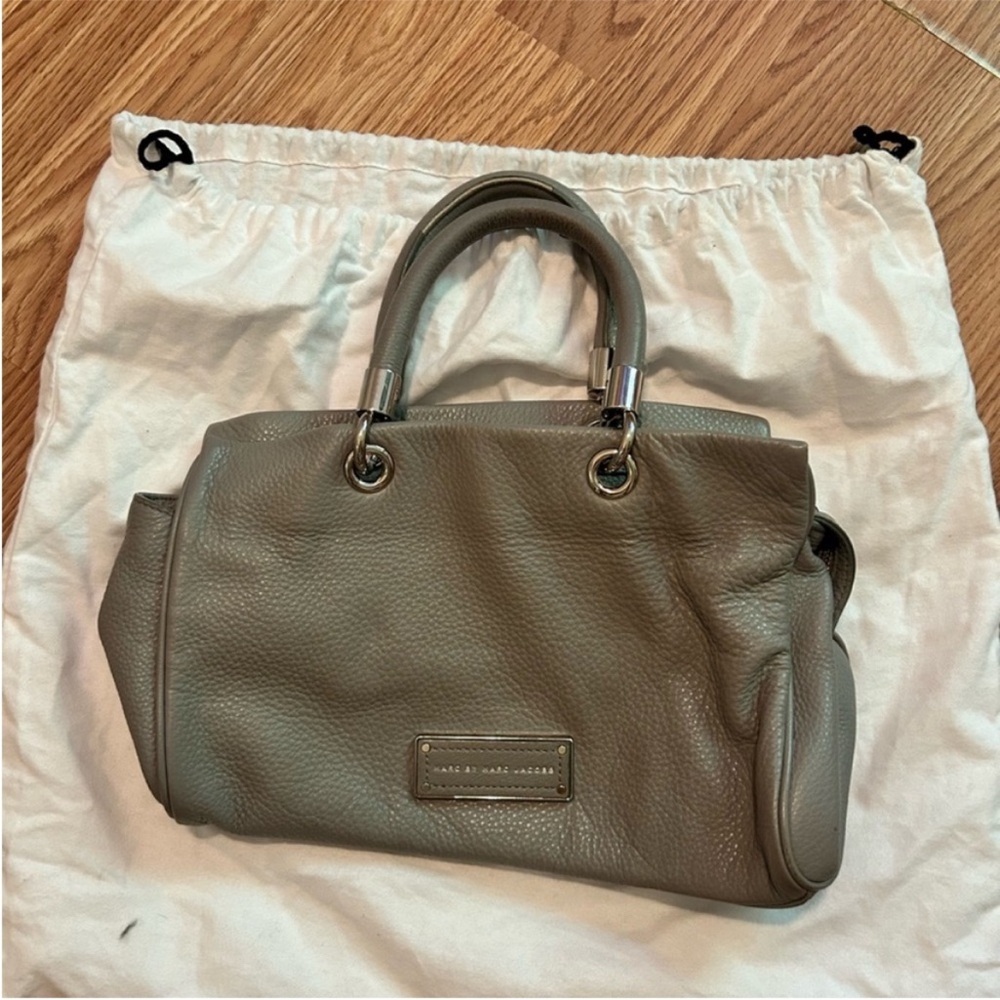 Marc by Marc Jacobs Gray top handle, leather bag